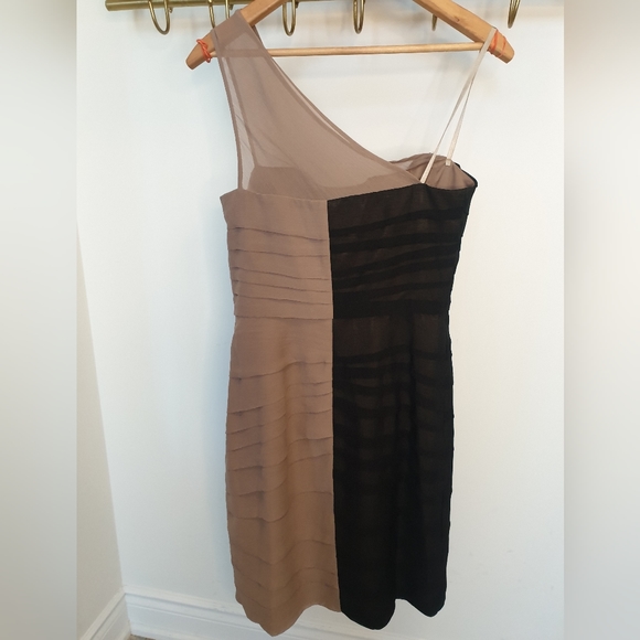 Max and Cleo Evening Dress Size 8 - Picture 3 of 5